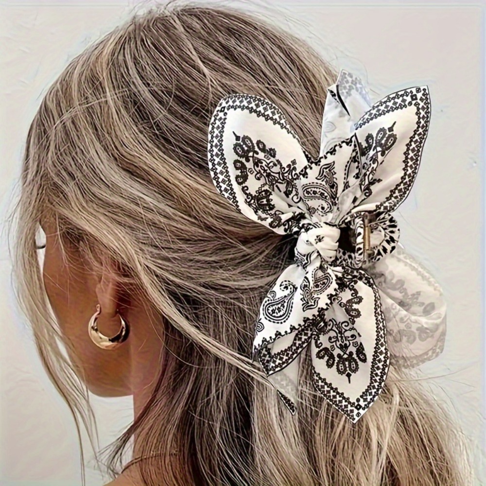 Hi Tech Accessories - Jepit Rambut Model Bunga Mete Cokelat