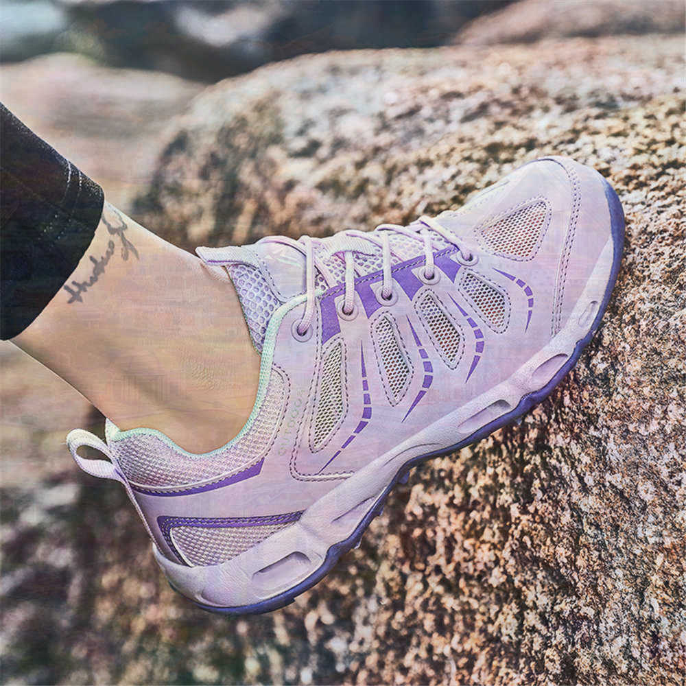Tech Lighting Accessories - Sepatu Tenis Perak Ujung Bulat Musim