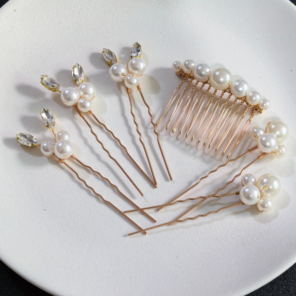 Tech Accessories Women - Set Sisir Jepit Rambut Kristal Mutiara