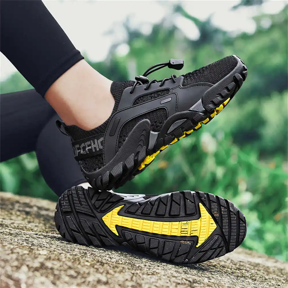 Tech Accessories Names - Sepatu bot Hiking Pria, sneaker olahraga