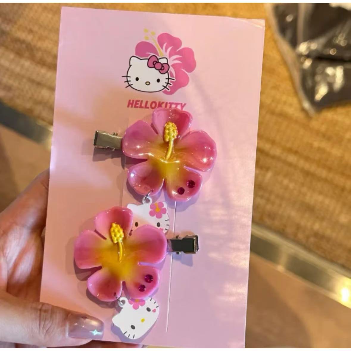 Set Jepit Rambut Bunga Hello K - Tech Accessories Women ulasan dan harga