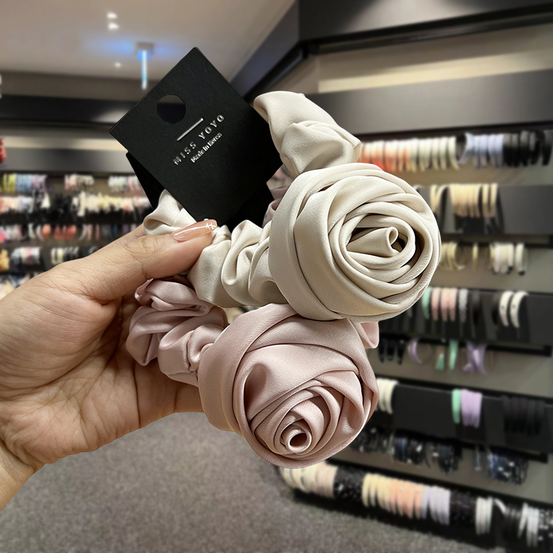 Aksesori desain khusus hiasan  - Hi Tech Accessories ulasan dan harga